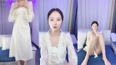 超级御姐！无敌甜美大长腿，把美腿伸直了自慰 (2)